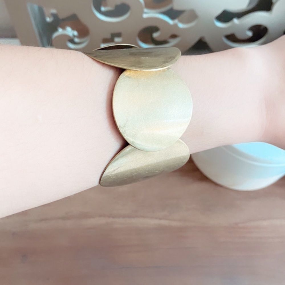 🔱  Vintage Gold Toned CircleLink Bracelet  🔱